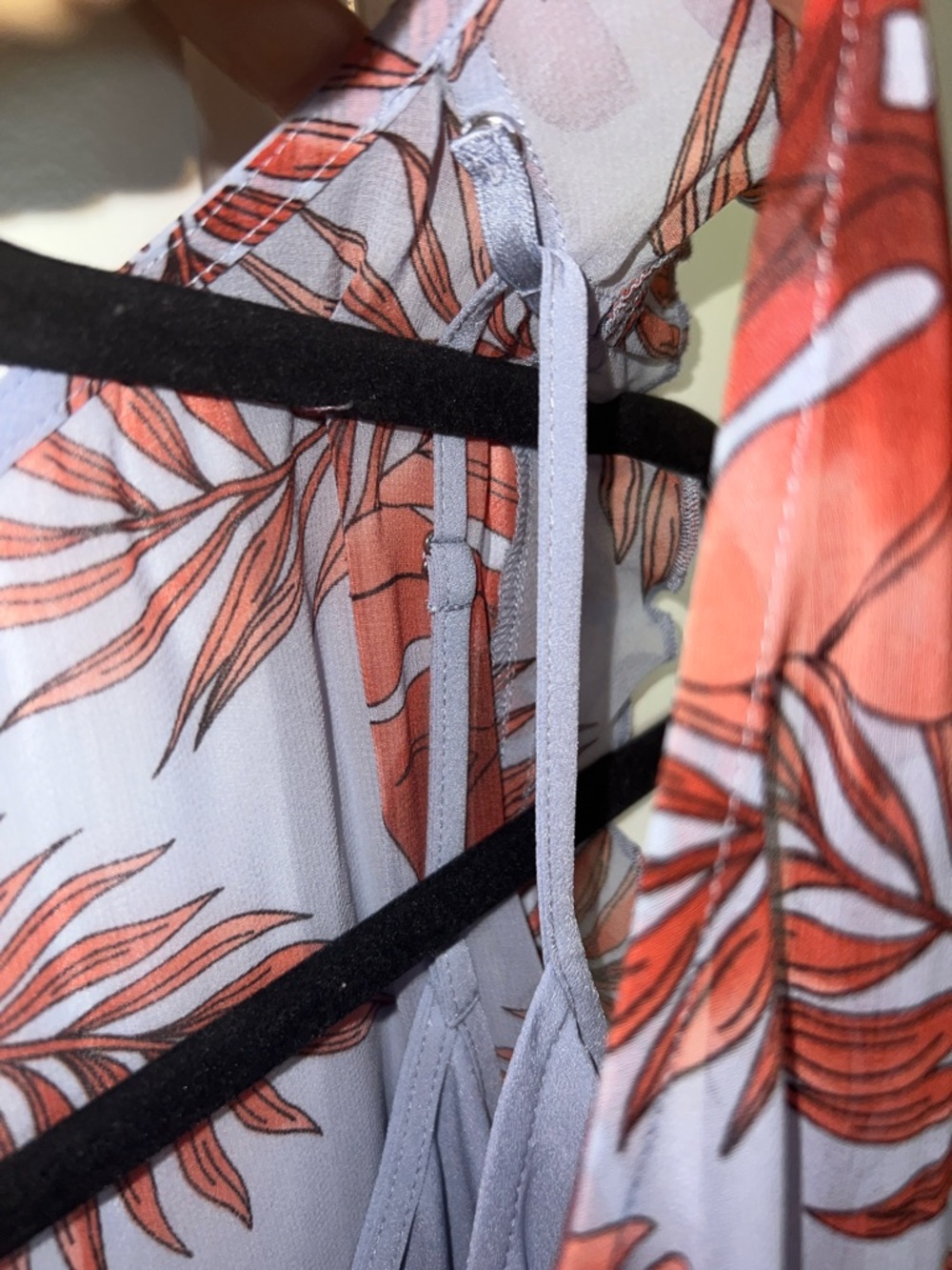 NWT! CAbi Isabel V-Neck Mini Dress in Light Blue with Coral Leaf Print Size L - Picture 16 of 16